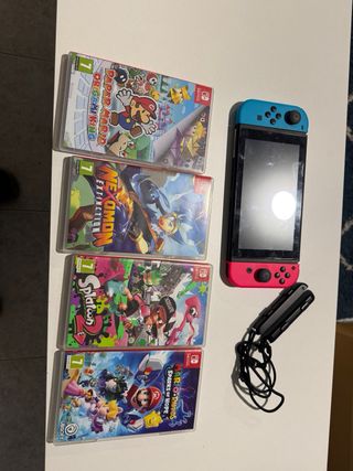 Nintendo Switch + 4 Giochi