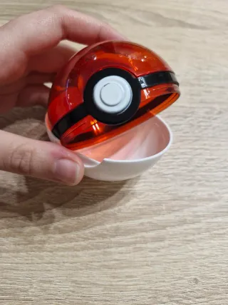 Poké Ball