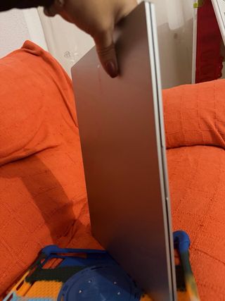 Portátil Plata y Negro