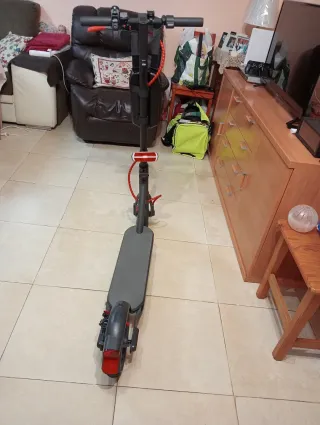 Patinete Eléctrico Xiaomi Scooter 4