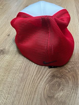 Gorra Nike Golf Roja y Blanca