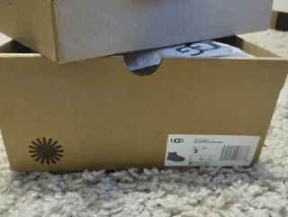 Botines UGG grises talla 36