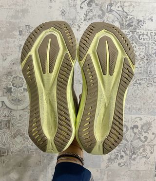 Asics Novablast 5 - Taglia 40.5