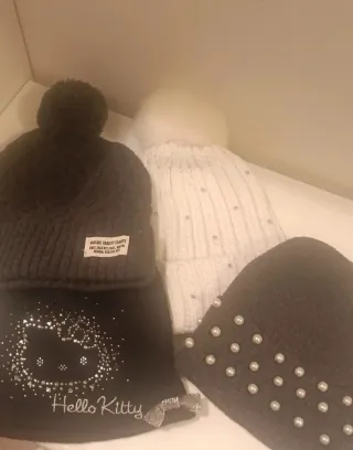 Set 4 cappelli bambina