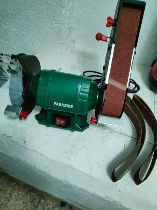 Lijadora de banda Parkside PSBS 240 C2