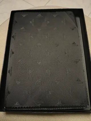 Quaderno rilegato in pelle