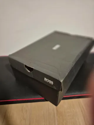 Zapatillas Hugo Boss grises y blancas