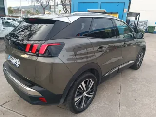 Peugeot 3008 2020
