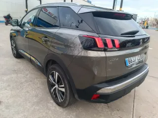 Peugeot 3008 2020