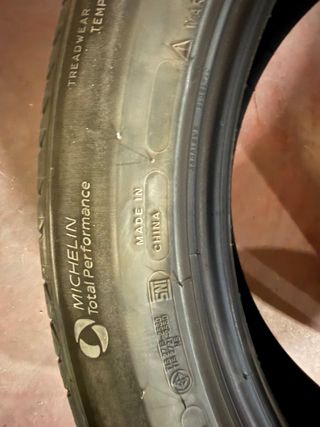 4 Neumaticos Michelin eprimacy 1000km recorridos.