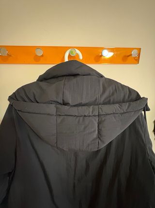 Anorak impermeable Zara negro