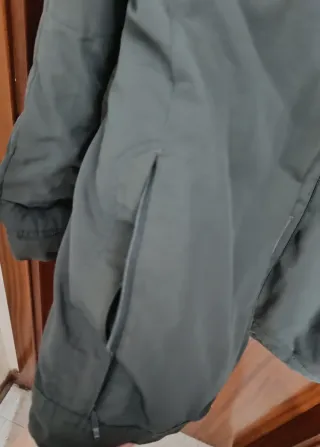 Abrigo Adidas Vintage Negro y Beige