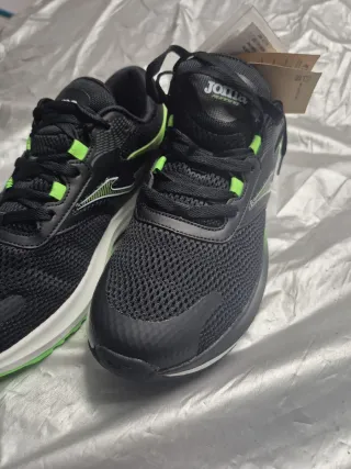 Zapatillas deportivas Joma – Nuevas a estrenar