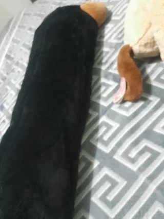 Peluche Perro Salchicha Negro y Marrón