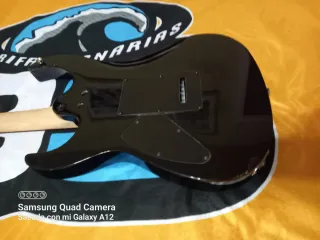 Guitarra Eléctrica Cort X2 Negra
