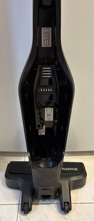 aspirador escoba NILFISK