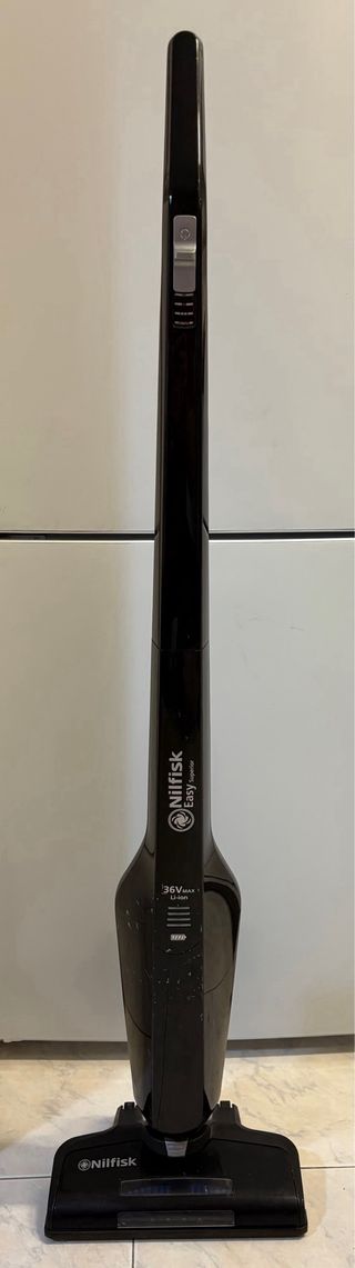 aspirador escoba NILFISK