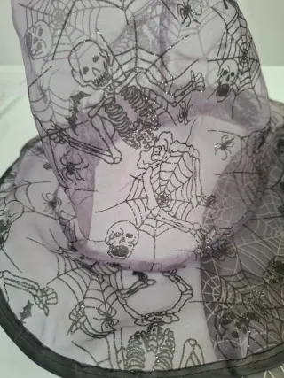 Cappelli da strega Halloween nuovi mai usati / New