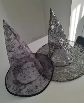 Cappelli da strega Halloween nuovi mai usati / New