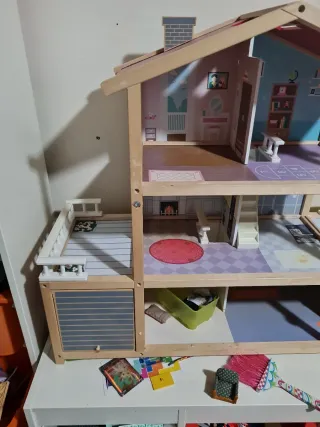 Casita de muñecas Hope