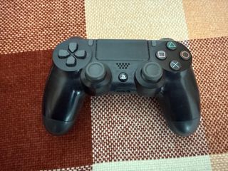 PS4 (PlayStation 4) Nera + 5 Giochi