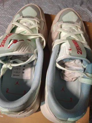 WMNS Jordan Air 200E Talla 42 Nuevas para Mujer