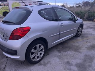 Peugeot 207 2009