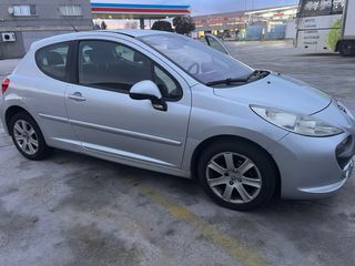 Peugeot 207 2009