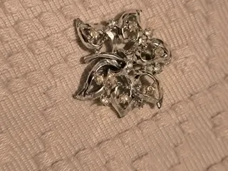 Spilla vintage anni '60 fiore strass