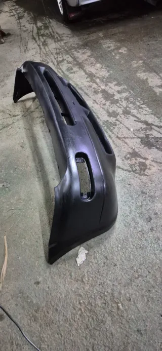 Parachoques Nissan Terrano 2