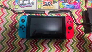 Nintendo Switch Azul y Rojo