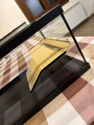 Terrario/Tortuguero con plataforma