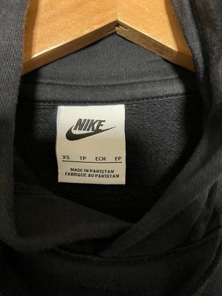Sudadera Nike Negra Básica