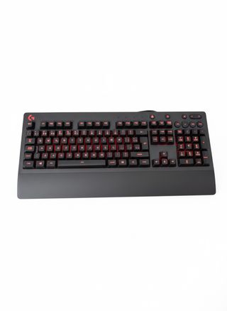 Teclado Logitech G213 Negro