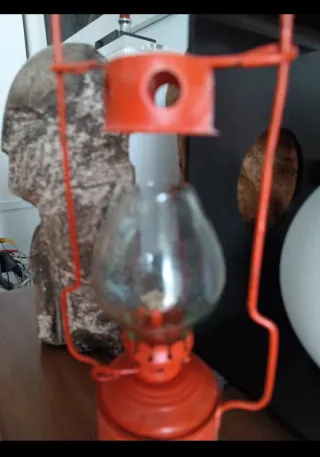 Lámpara quinqué vintage naranja