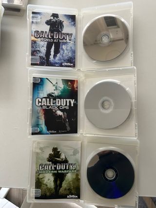 Pacchetto Call of Duty PS3 (World at War, Black Ops, MW)