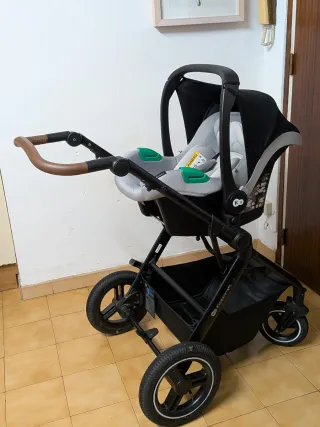 Carrito Bebé 3 en 1 Kinderkraft B-TOUR