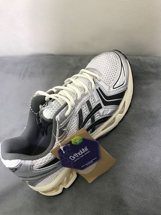 Asics Gel Kayano 14 Plata/Blanco