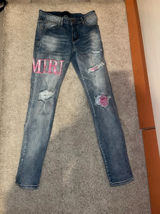 Vaqueros Amiri Azules y Rosas Desgastados