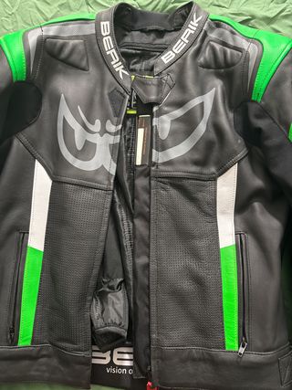 Chaqueta Berik Race Dep 2.0 Talla 52 Cuero