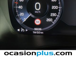 Volvo XC40 D4 Business Plus AWD Auto 140 kW (190 CV)