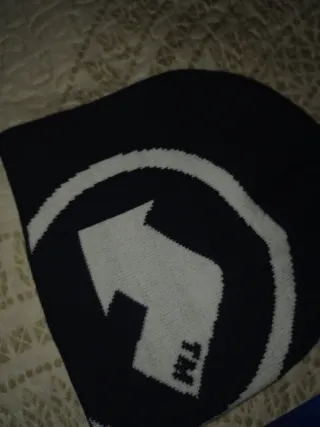 Gorro Fakegods Negro y Blanco