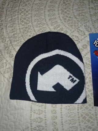Gorro Fakegods Negro y Blanco