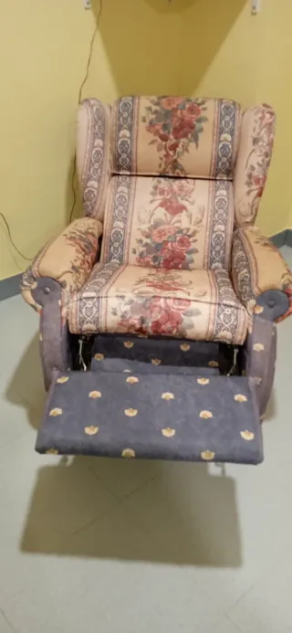 Sillón reclinable de tela