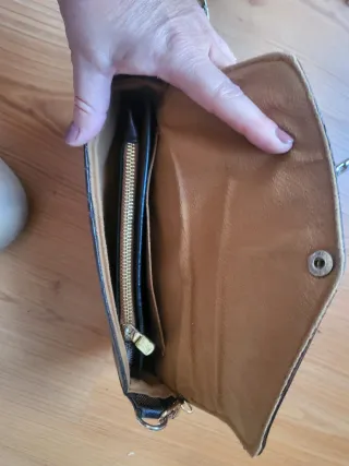 Bolso Louis Vuitton Marrón con Cartera y Billetero