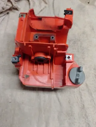 Depósito Desbrozadora Husqvarna 235 R