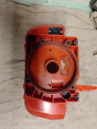 Depósito Desbrozadora Husqvarna 235 R