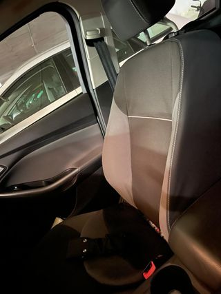 Ford Focus 1.6 TDCi 95cv Trend 2011