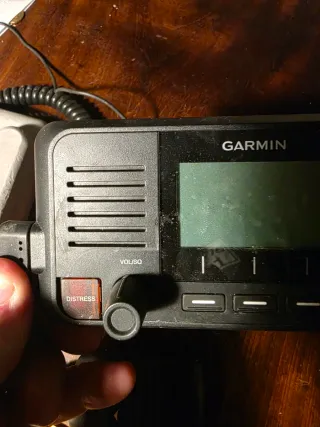 Emisora VHF Garmin 115i