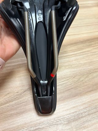 Sillín Prologo Scratch EVA 140 Tirox Negro